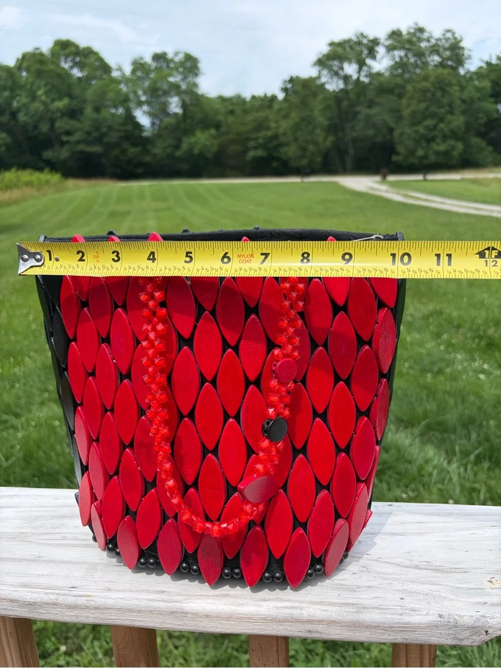 ART DECO‎ VINTAGE WOOD BEADED PURSE RED BLACK DRAGON SCALE BEADED HANDLE